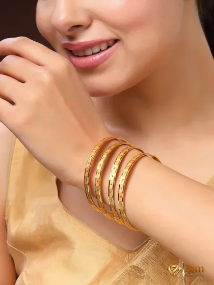 Set of 4 Gold-Plated Bangles